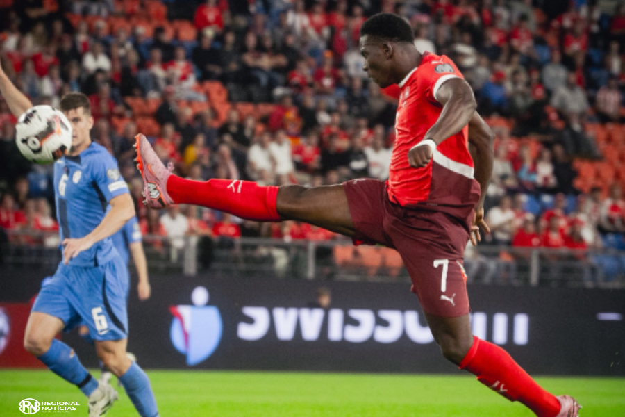 Ataque da Seleção Suíça conta com nomes experientes, como Breel Embolo